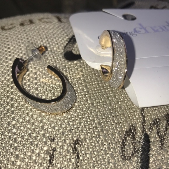 Sparkle and gold oval shaped earrings - Picture 1 of 5